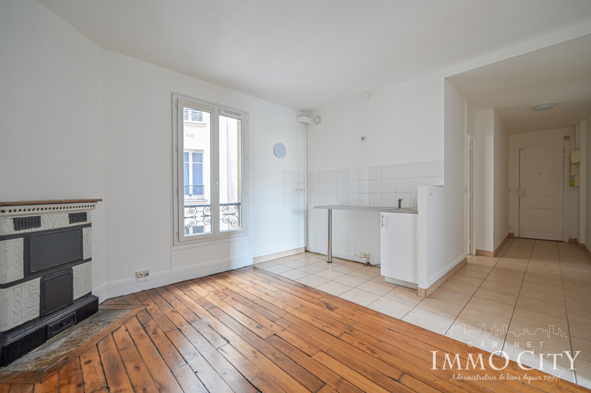 Location Appartement  2 pièces - 36.08m² 75017 Paris
