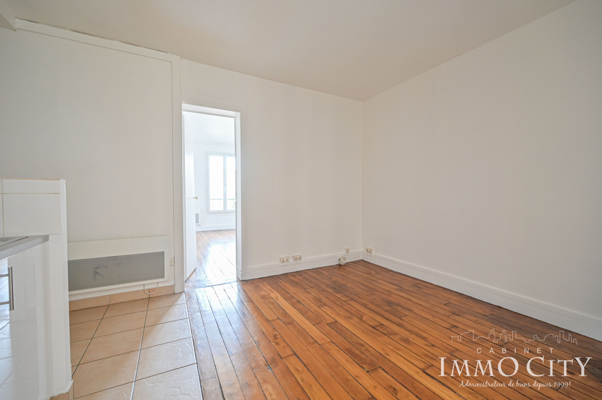 Location Appartement  2 pièces - 36.08m² 75017 Paris