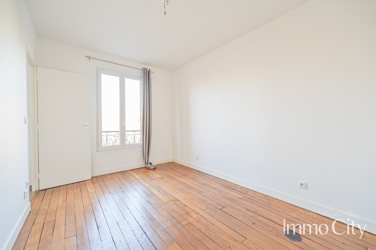 Location Appartement  2 pièces - 31.64m² 75017 Paris