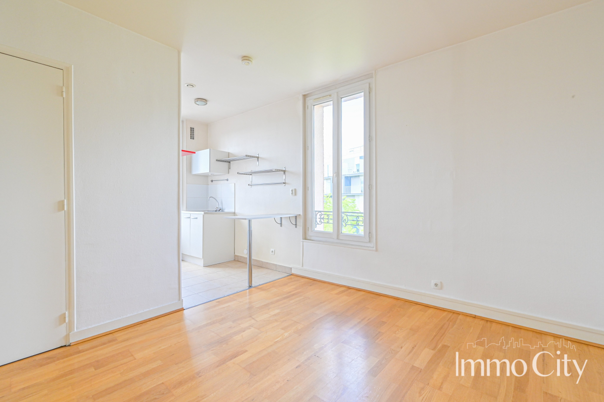 Location Appartement  2 pièces - 30.27m² 94800 Villejuif
