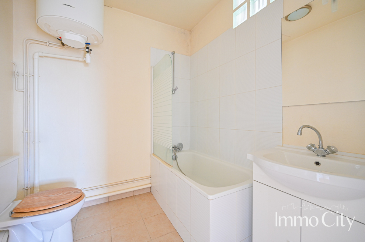 Location Appartement  2 pièces - 30.27m² 94800 Villejuif