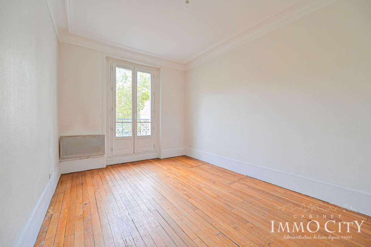 Location Appartement  3 pièces - 76m² 75014 Paris