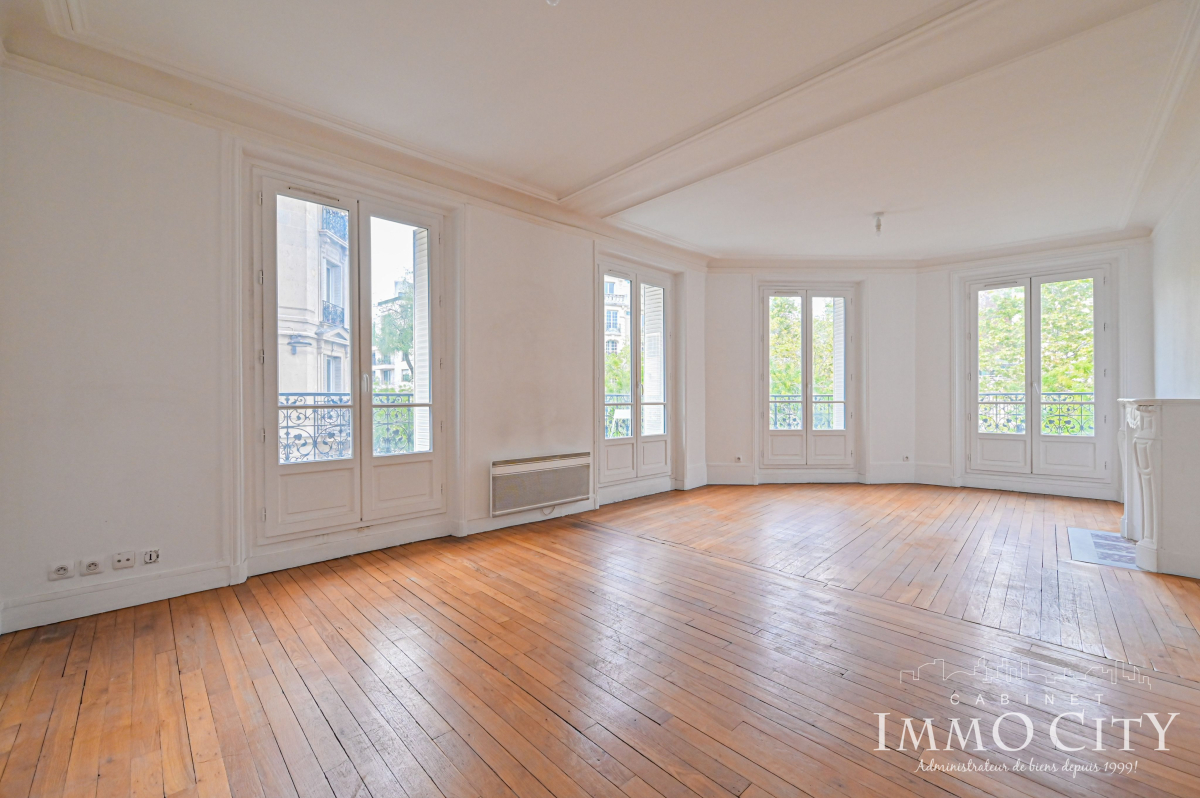 Location Appartement  3 pièces - 76m² 75014 Paris