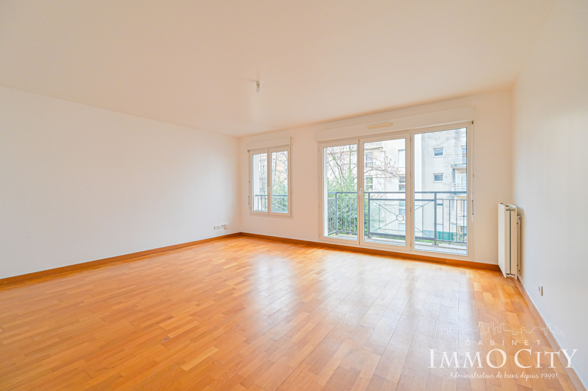 Location Appartement  4 pièces - 79m² 92250 La Garenne-colombes