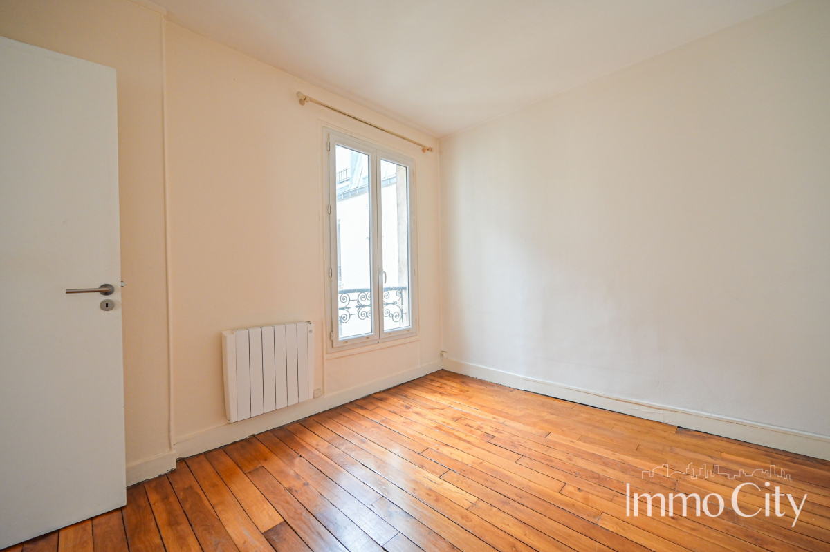 Location Appartement  2 pièces - 29m² 75017 Paris