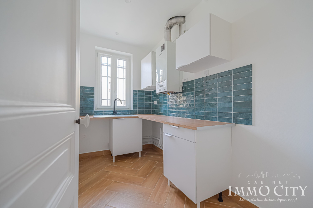 Location Appartement  4 pièces - 87m² 75003 Paris