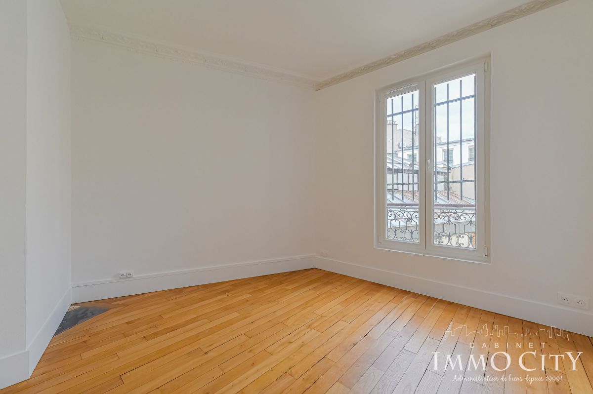 Location Appartement  4 pièces - 87m² 75003 Paris