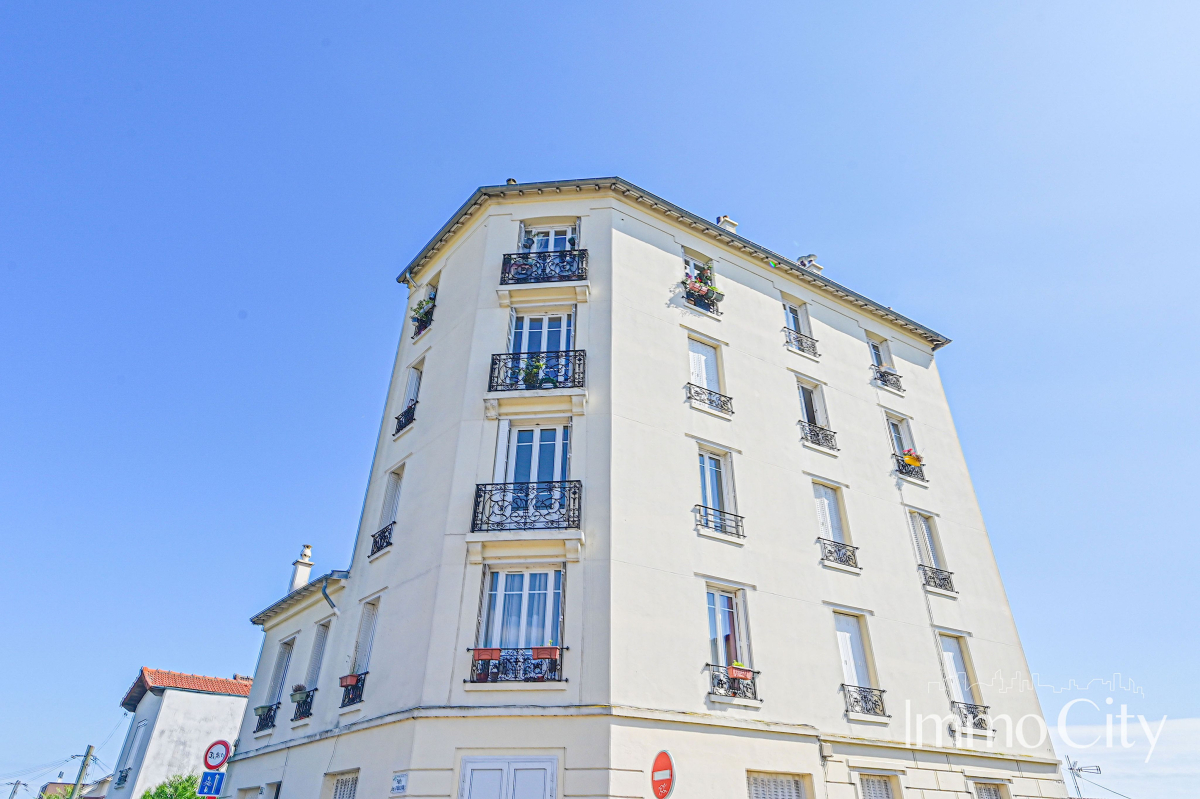 Location Appartement  4 pièces - 69m² 94120 Fontenay-sous-bois