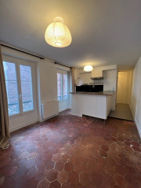 Location Appartement  1 pièce (studio) - 25m² 75018 Paris