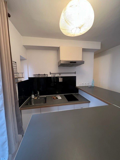 Location Appartement  1 pièce (studio) - 25m² 75018 Paris