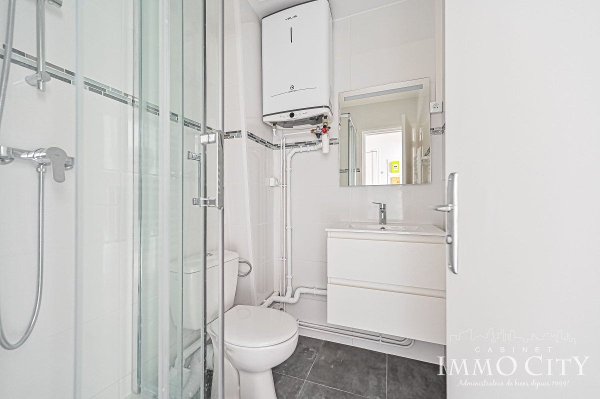 Location Appartement  2 pièces - 30.98m² 75020 Paris 20