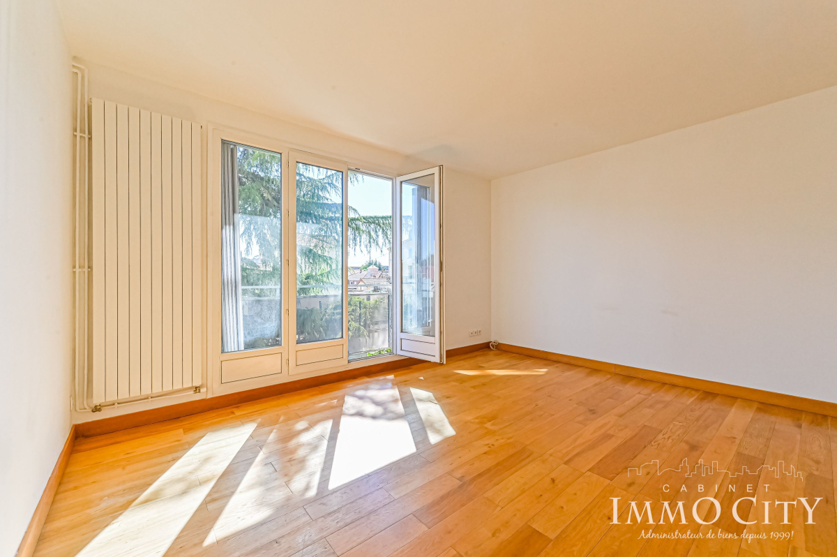 Location Appartement  2 pièces - 45.82m² 93100 Montreuil