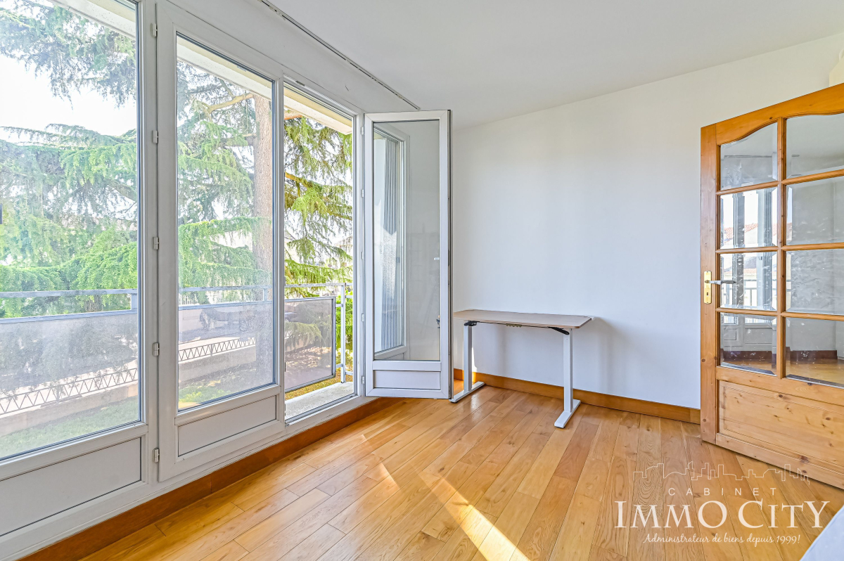 Location Appartement  2 pièces - 45.82m² 93100 Montreuil