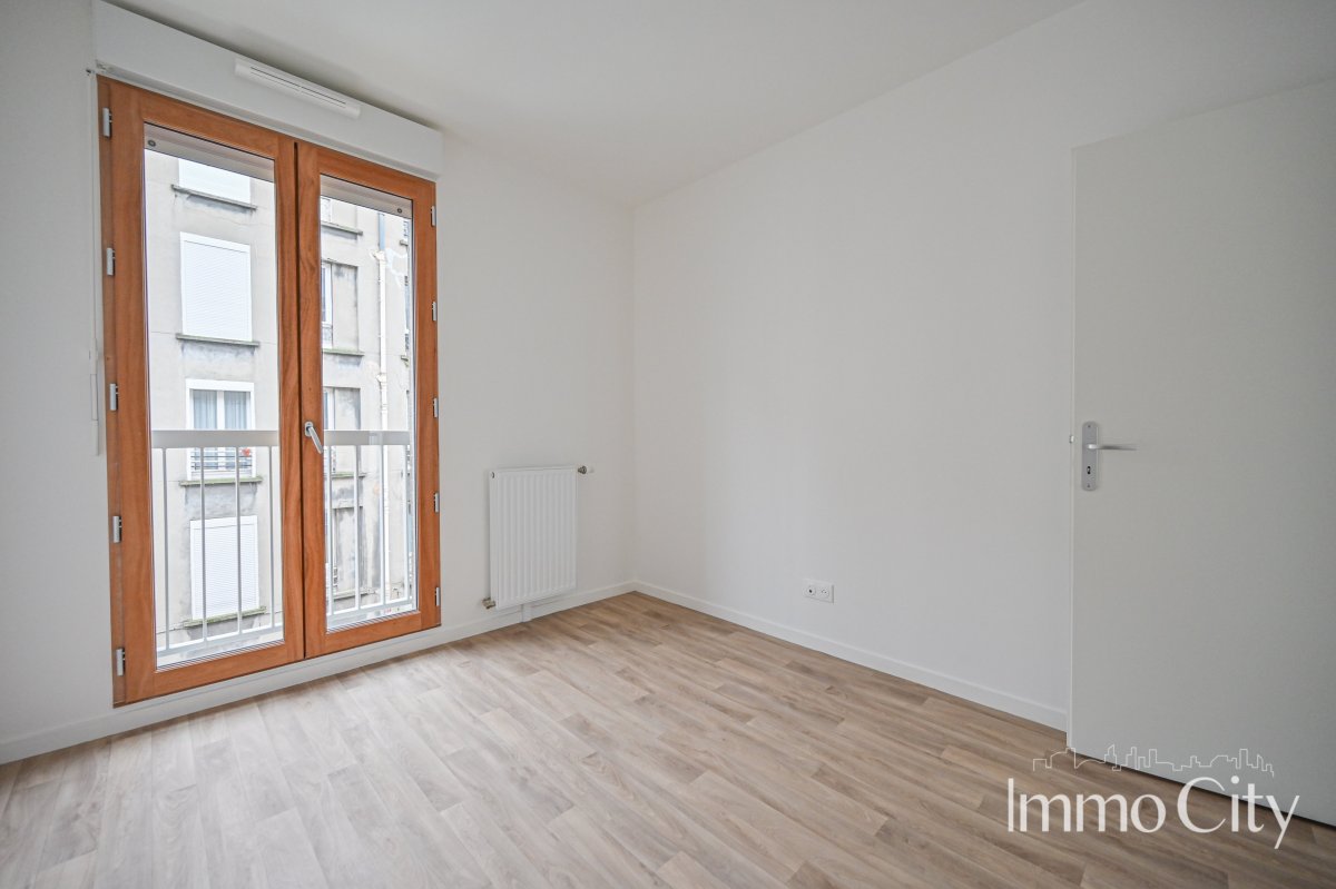 Location Appartement  3 pièces - 61.8m² 93200 Saint-denis