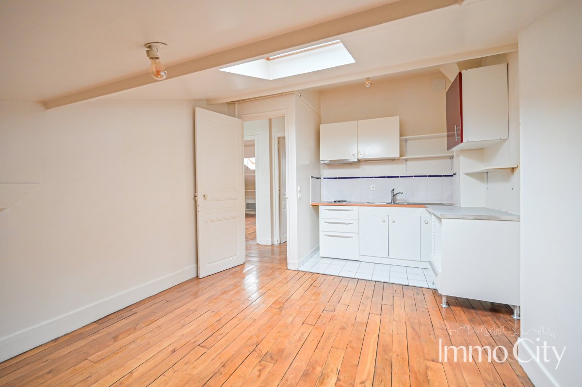 Location Appartement  2 pièces - 39m² 94160 Saint-mande