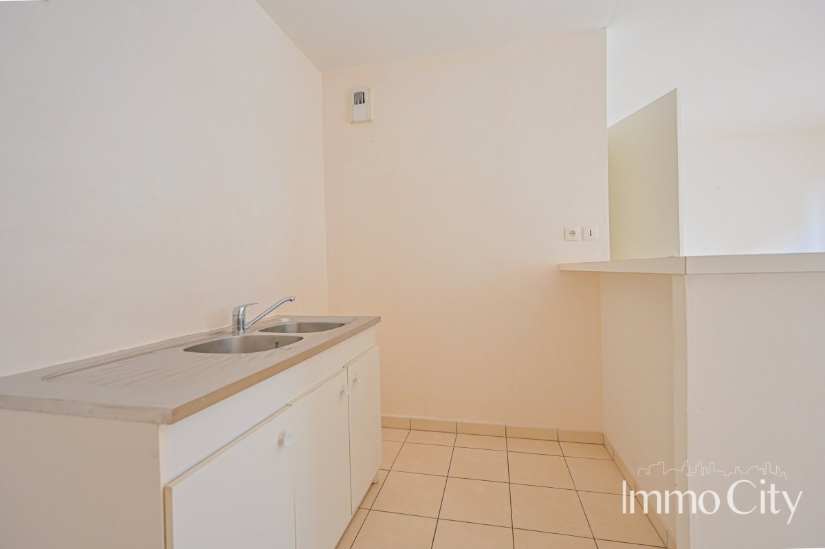 Vente Appartement  2 pièces - 43.84m² 93100 Montreuil