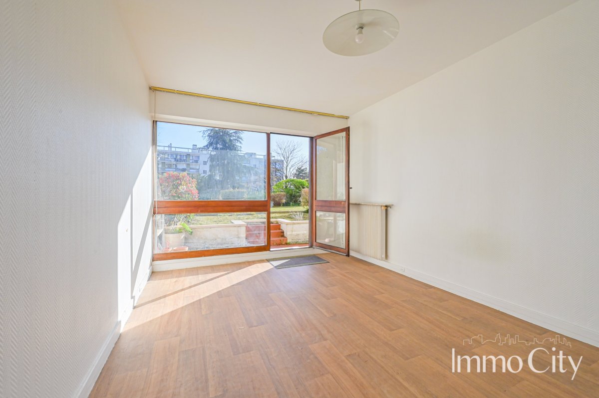 Vente Appartement  1 pièce (studio) - 30.72m² 93100 Montreuil