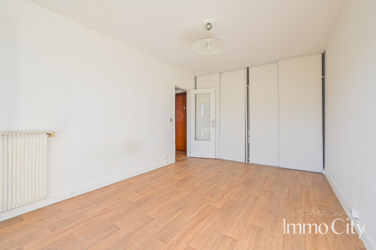 Vente Appartement  1 pièce (studio) - 30.72m² 93100 Montreuil