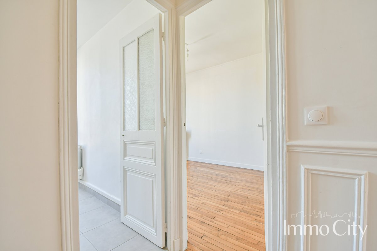 Location Appartement  2 pièces - 41.74m² 94120 Fontenay-sous-bois