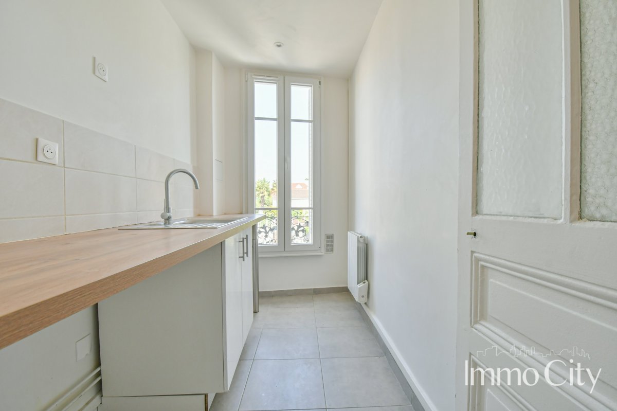 Location Appartement  2 pièces - 41.74m² 94120 Fontenay-sous-bois