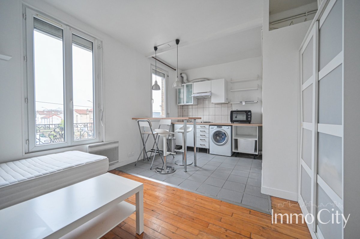 Location Appartement  1 pièce (studio) - 24m² 93100 Montreuil