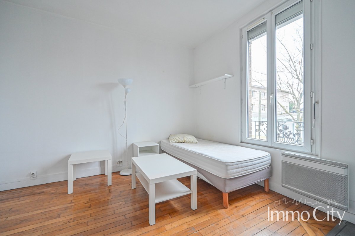 Location Appartement  1 pièce (studio) - 24m² 93100 Montreuil