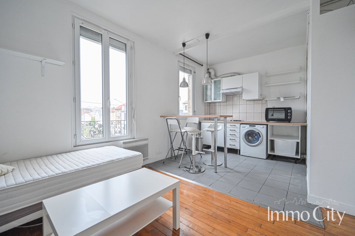 Location Appartement  1 pièce (studio) - 24m² 93100 Montreuil