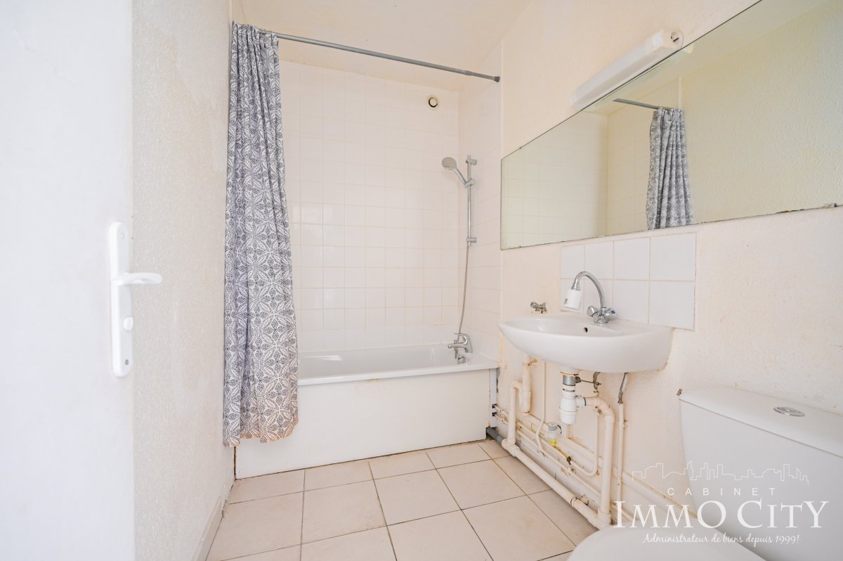 Vente Appartement  1 pièce (studio) - 29.5m² 75011 Paris