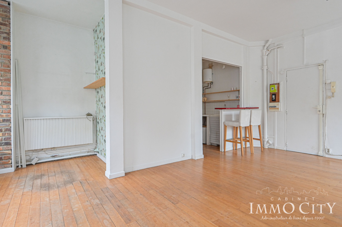 Location Local commercial  2 pièces - 33m² 94120 Fontenay-sous-bois
