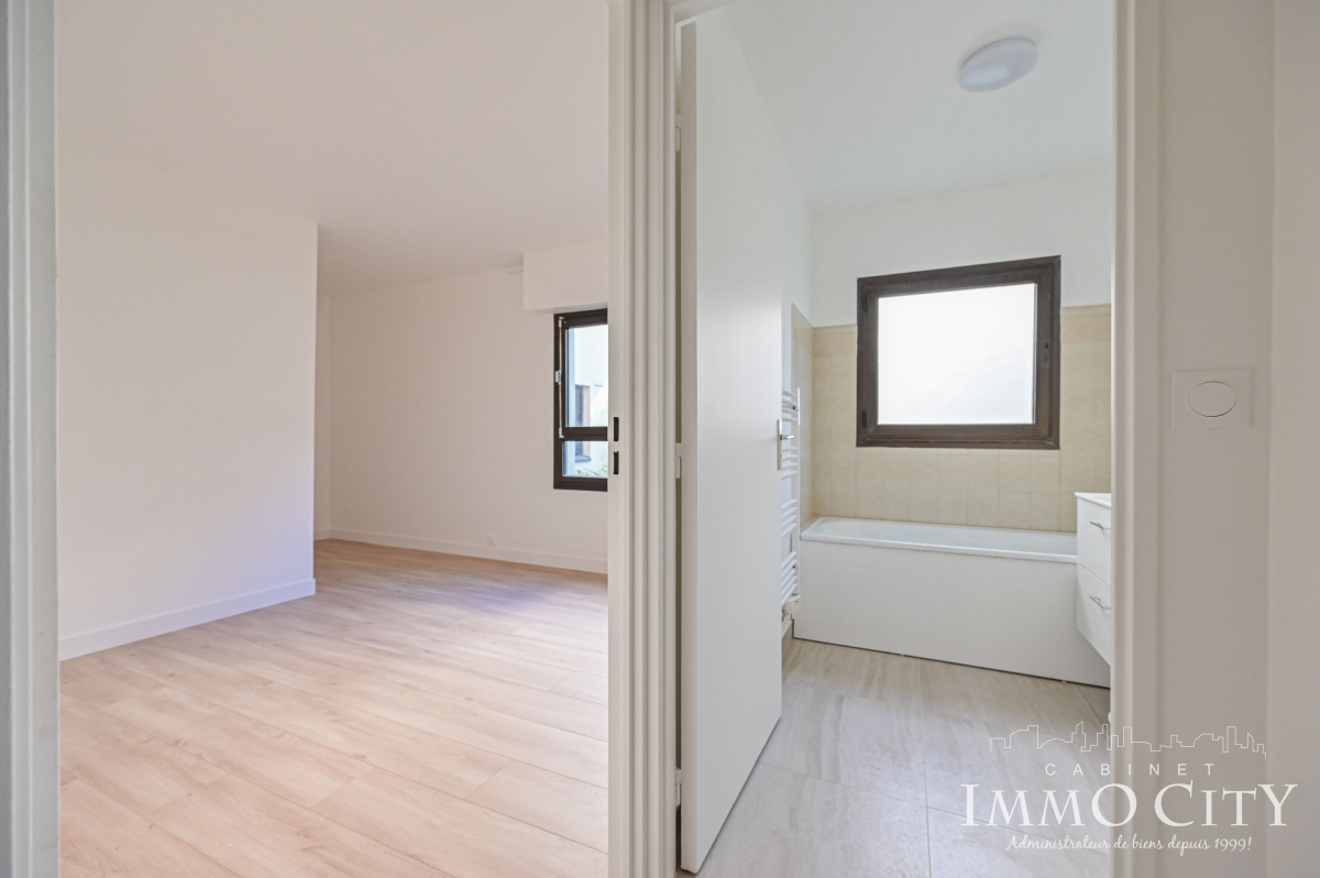 Location Appartement  1 pièce (studio) - 19m² 75012 Paris