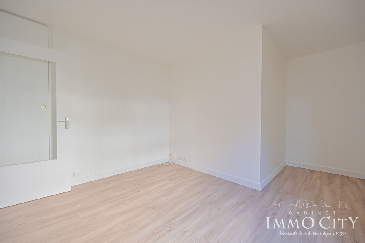 Location Appartement  1 pièce (studio) - 19m² 75012 Paris