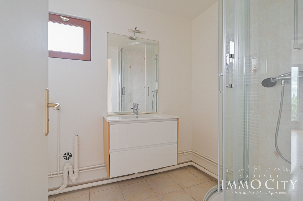 Location Appartement  2 pièces - 52.08m² 94120 Fontenay-sous-bois