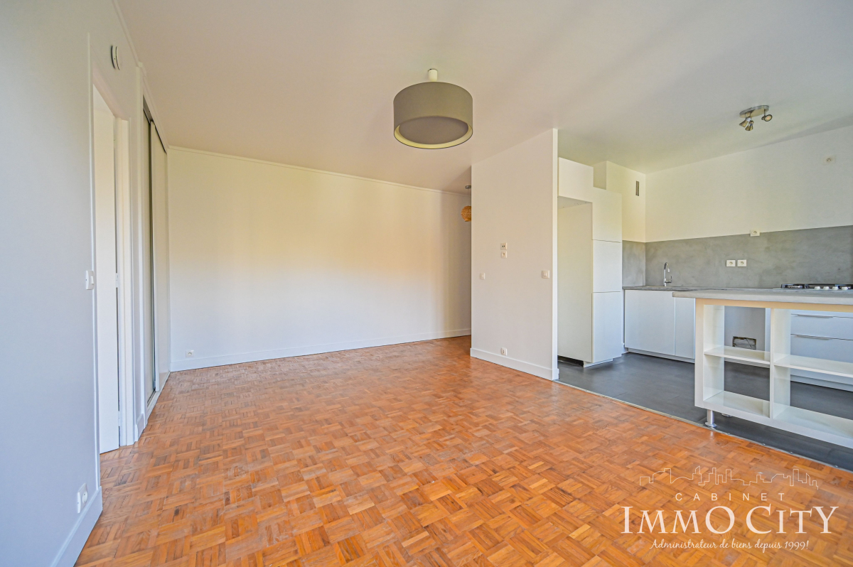 Location Appartement  2 pièces - 46m² 94300 Vincennes
