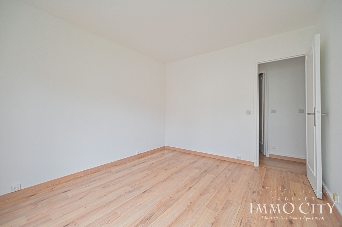 Location Appartement  2 pièces - 57m² 94120 Fontenay-sous-bois