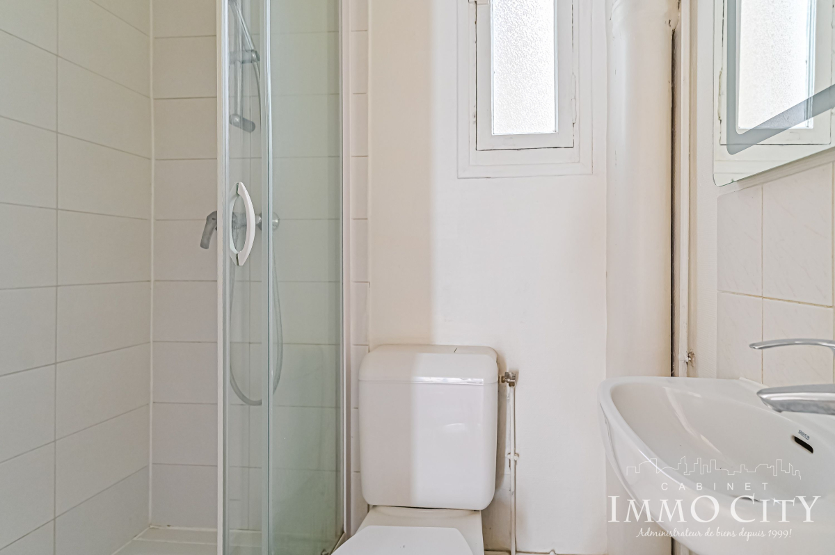 Location Appartement  2 pièces - 32m² 75017 Paris