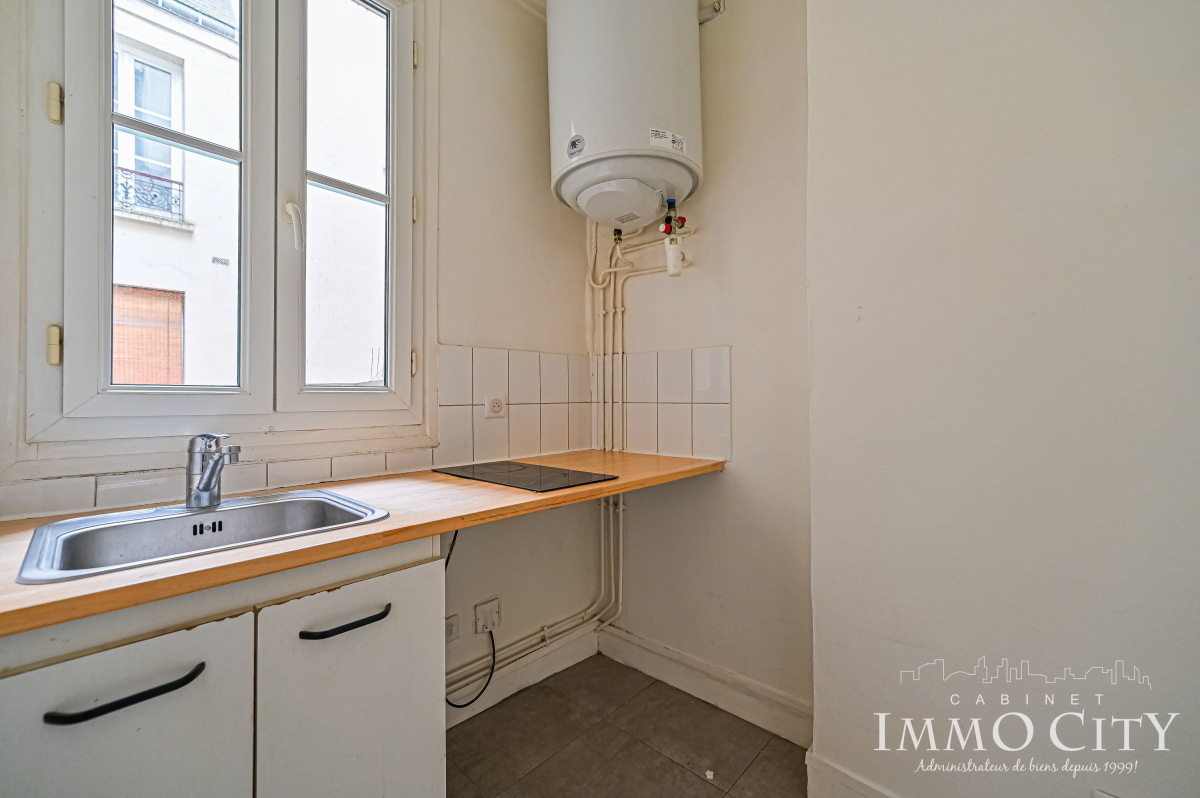 Location Appartement  2 pièces - 32m² 75017 Paris