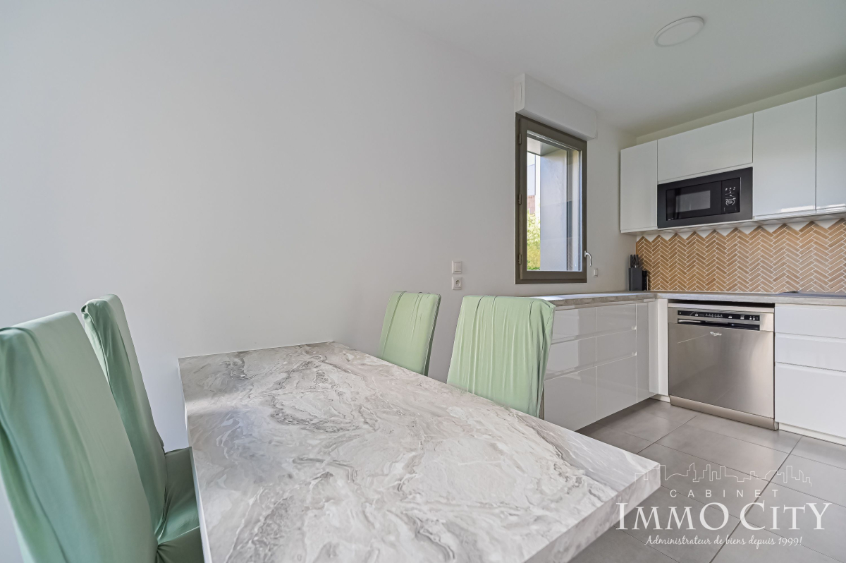 Location Appartement meublé 3 pièces - 60.9m² 93160 Noisy-le-grand