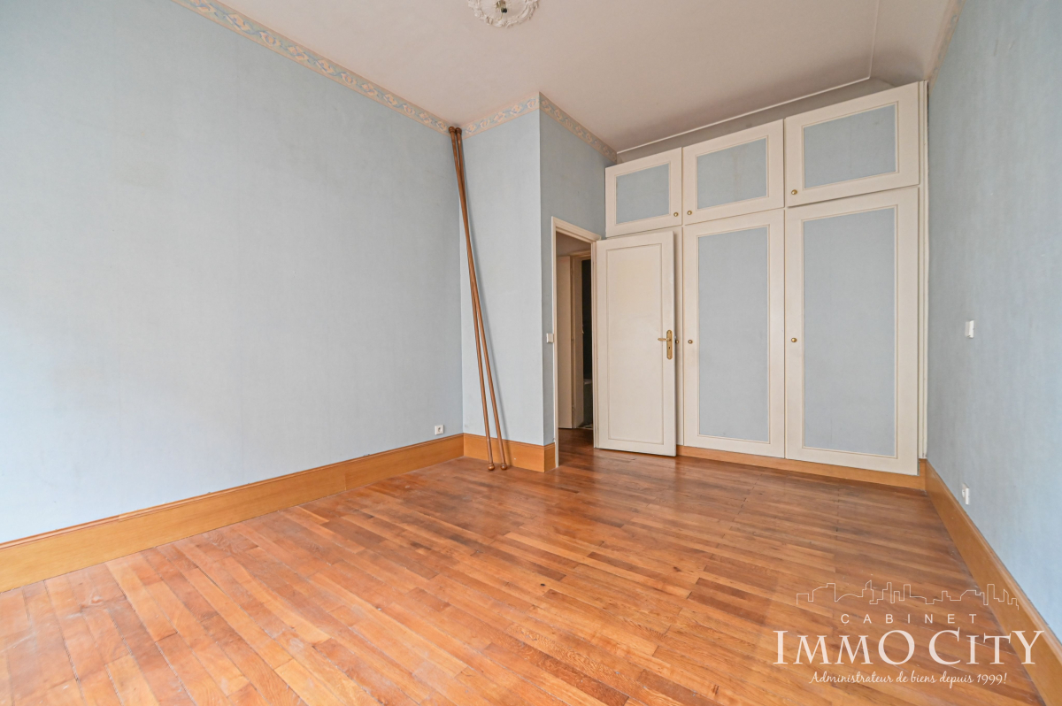 Vente Appartement  3 pièces - 75m² 75008 Paris