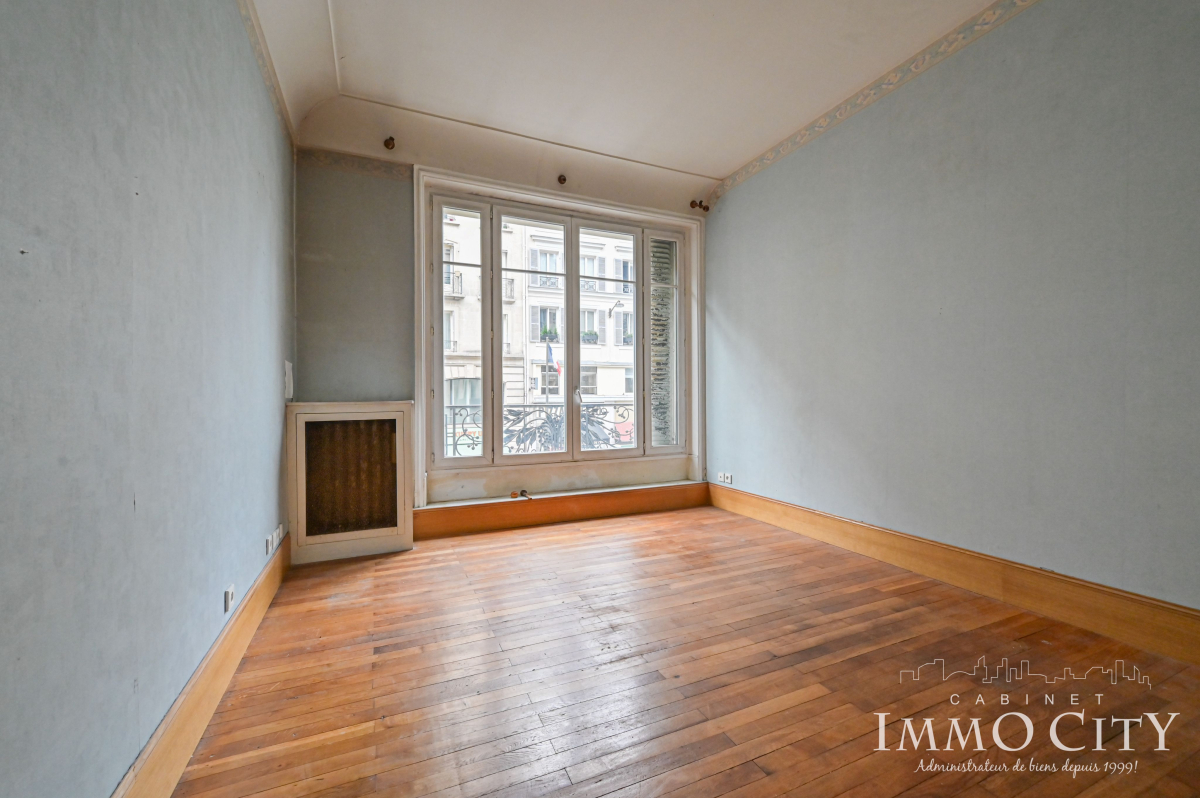 Vente Appartement  3 pièces - 75m² 75008 Paris