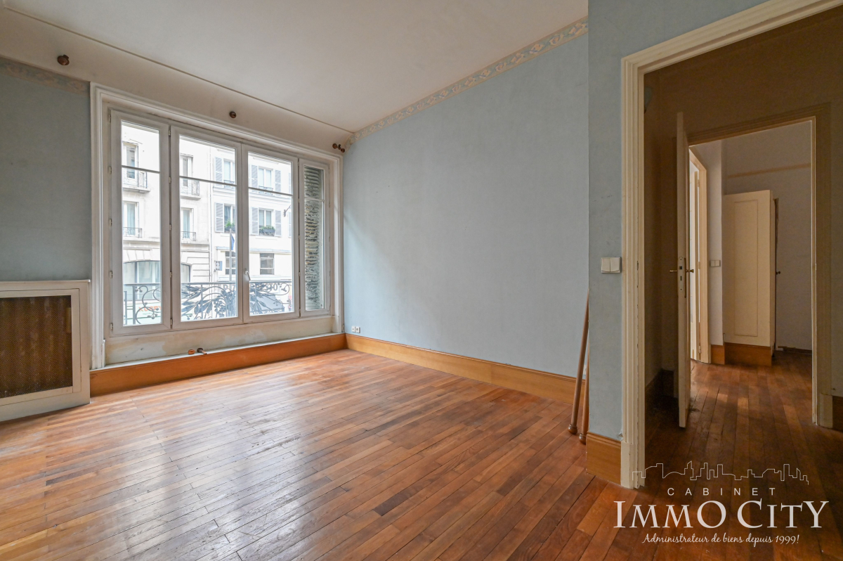 Vente Appartement  3 pièces - 75m² 75008 Paris
