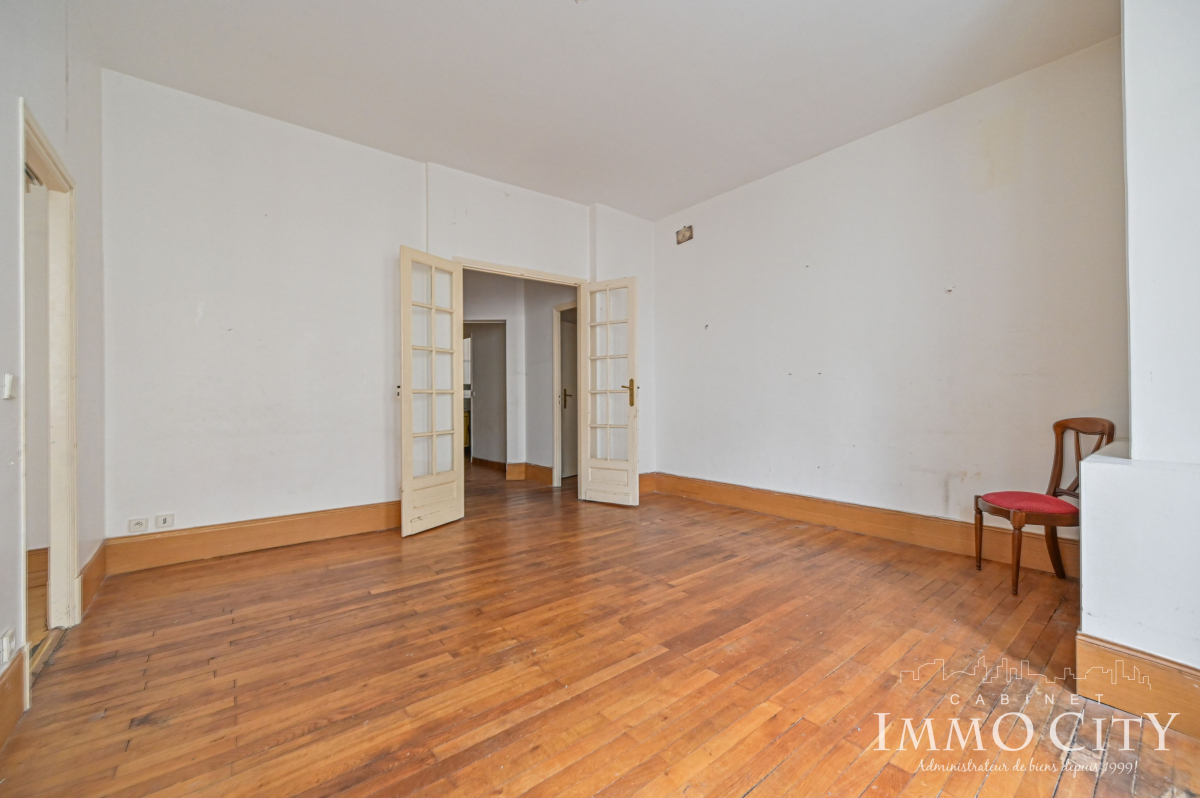 Vente Appartement  3 pièces - 75m² 75008 Paris