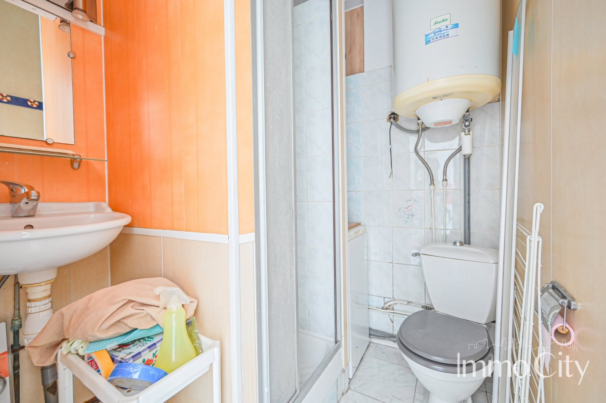 Location Appartement meublé 1 pièce (studio) - 15.45m² 92240 Malakoff