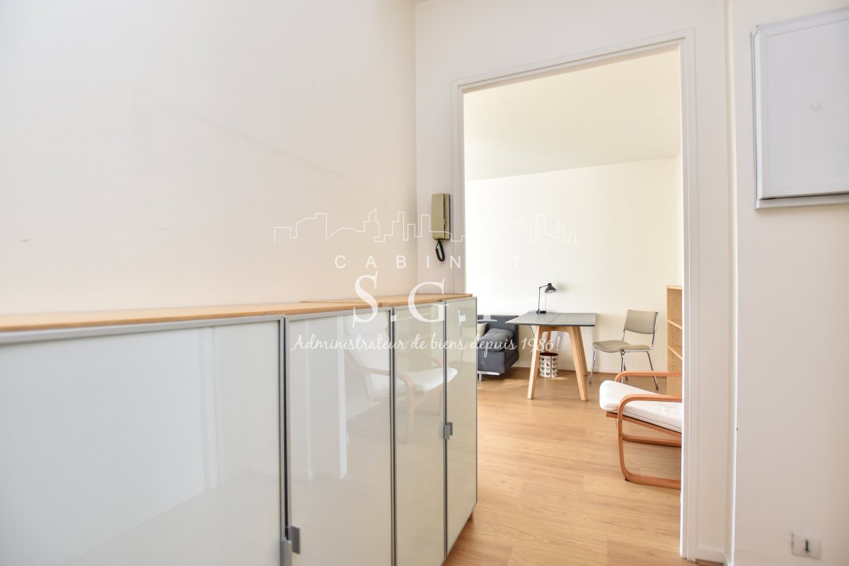 Location Appartement meublé 2 pièces - 37.95m² 92120 Montrouge