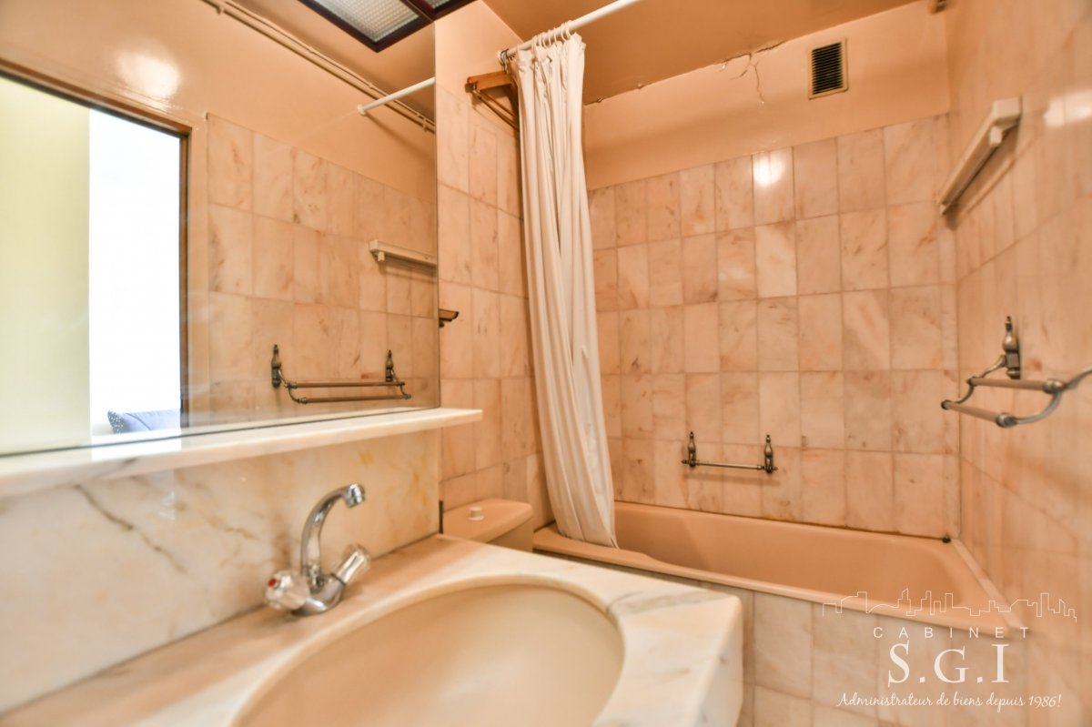 Vente Appartement meublé 1 pièce (studio) - 31.2m² 92120 Montrouge