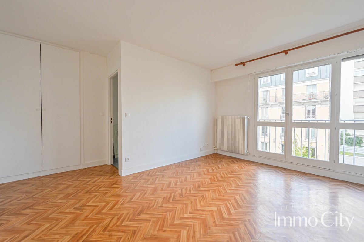 Location Appartement  1 pièce (studio) - 34m² 92120 Montrouge