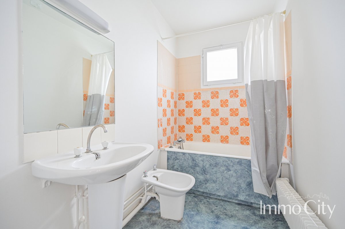 Location Appartement  1 pièce (studio) - 34m² 92120 Montrouge