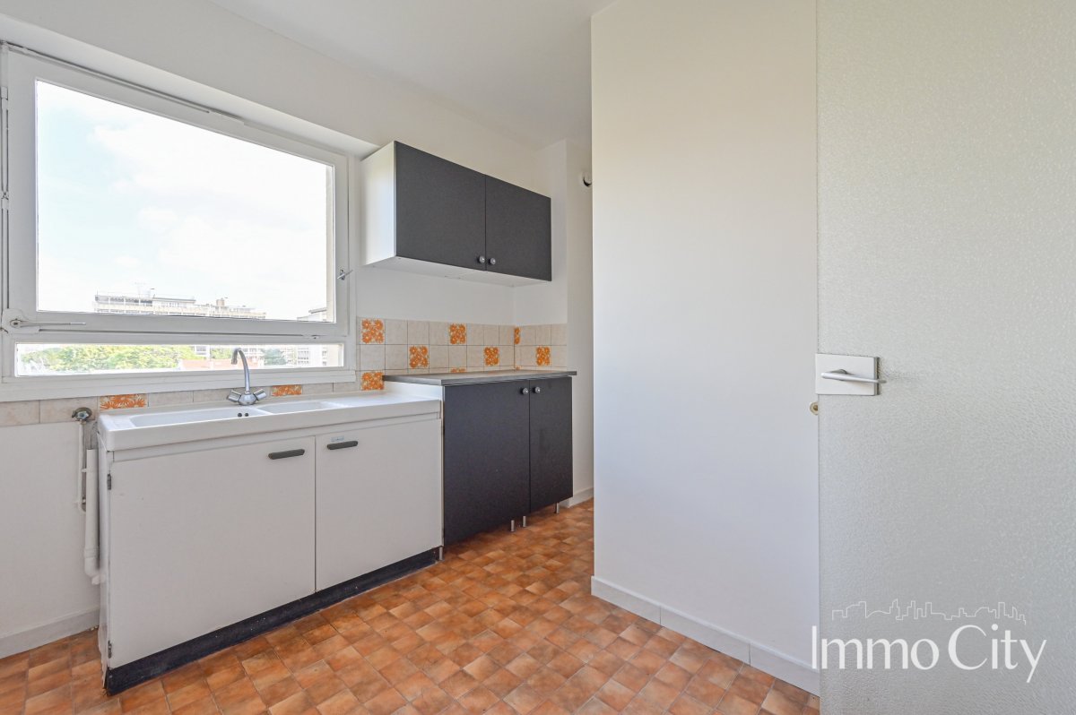 Location Appartement  1 pièce (studio) - 34m² 92120 Montrouge