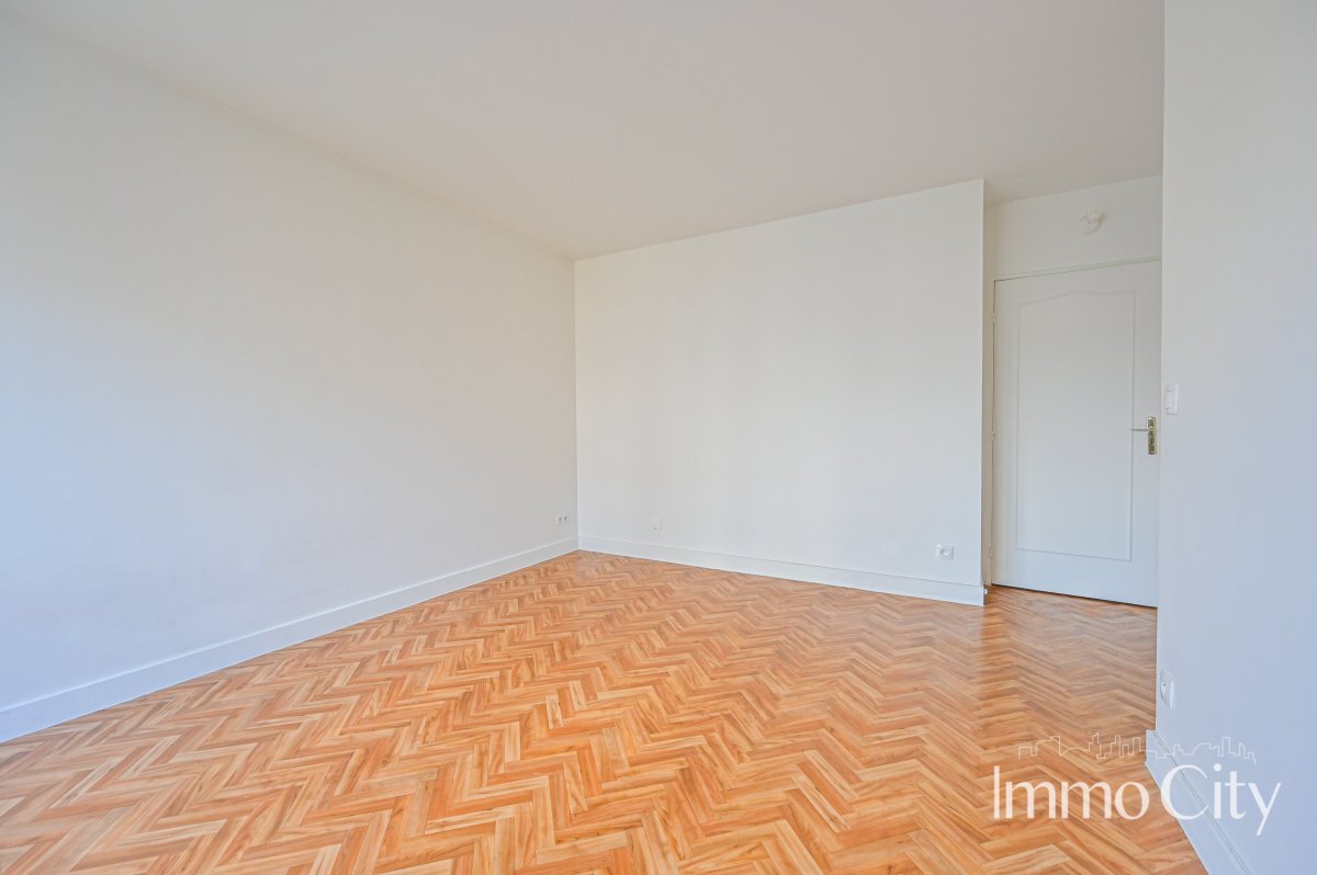 Location Appartement  1 pièce (studio) - 34m² 92120 Montrouge