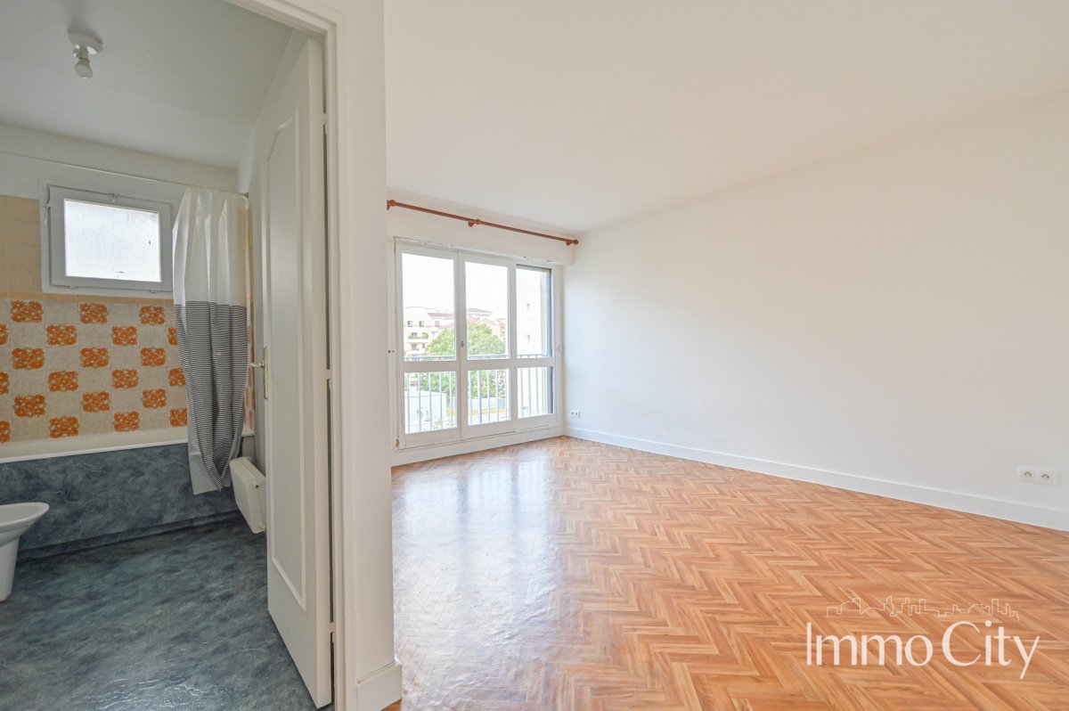 Location Appartement  1 pièce (studio) - 34m² 92120 Montrouge