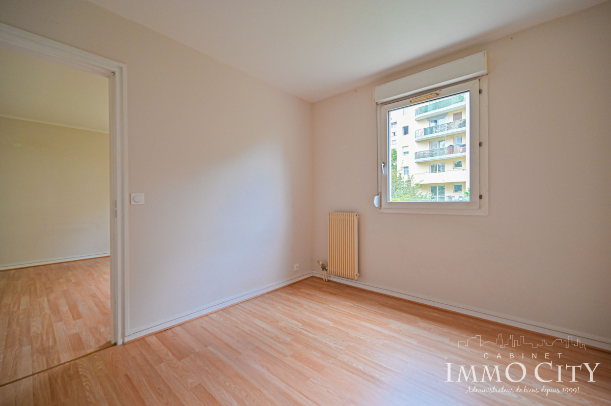 Location Appartement  2 pièces - 47.18m² 92120 Montrouge